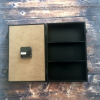 Hodiny - skříňka(krabička)