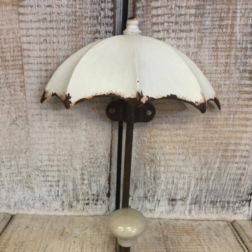 Kovový háček na zeď deštník