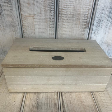 Krabička na kapesníky-dřevěná